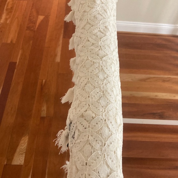 Off-white Infinity Scarf - Picture 8 of 9